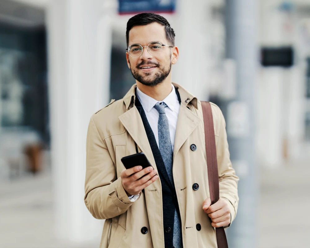 The Rising Trend of Leather Carry On Travel Bags: A Stylish Essential for Every Business Trip